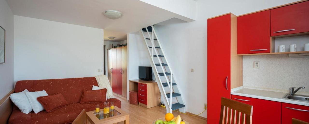 Apartments Hostin Roza Duga Uvala Pavicini Exteriér fotografie