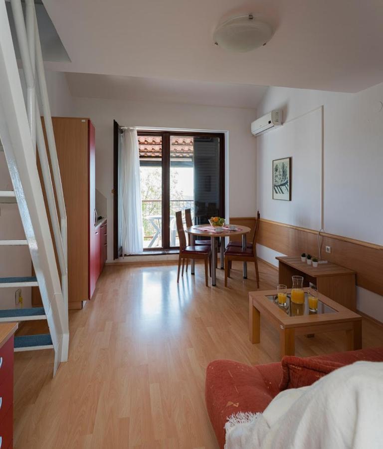 Apartments Hostin Roza Duga Uvala Pavicini Exteriér fotografie
