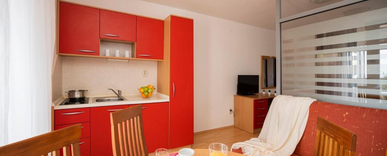 Apartments Hostin Roza Duga Uvala Pavicini Exteriér fotografie